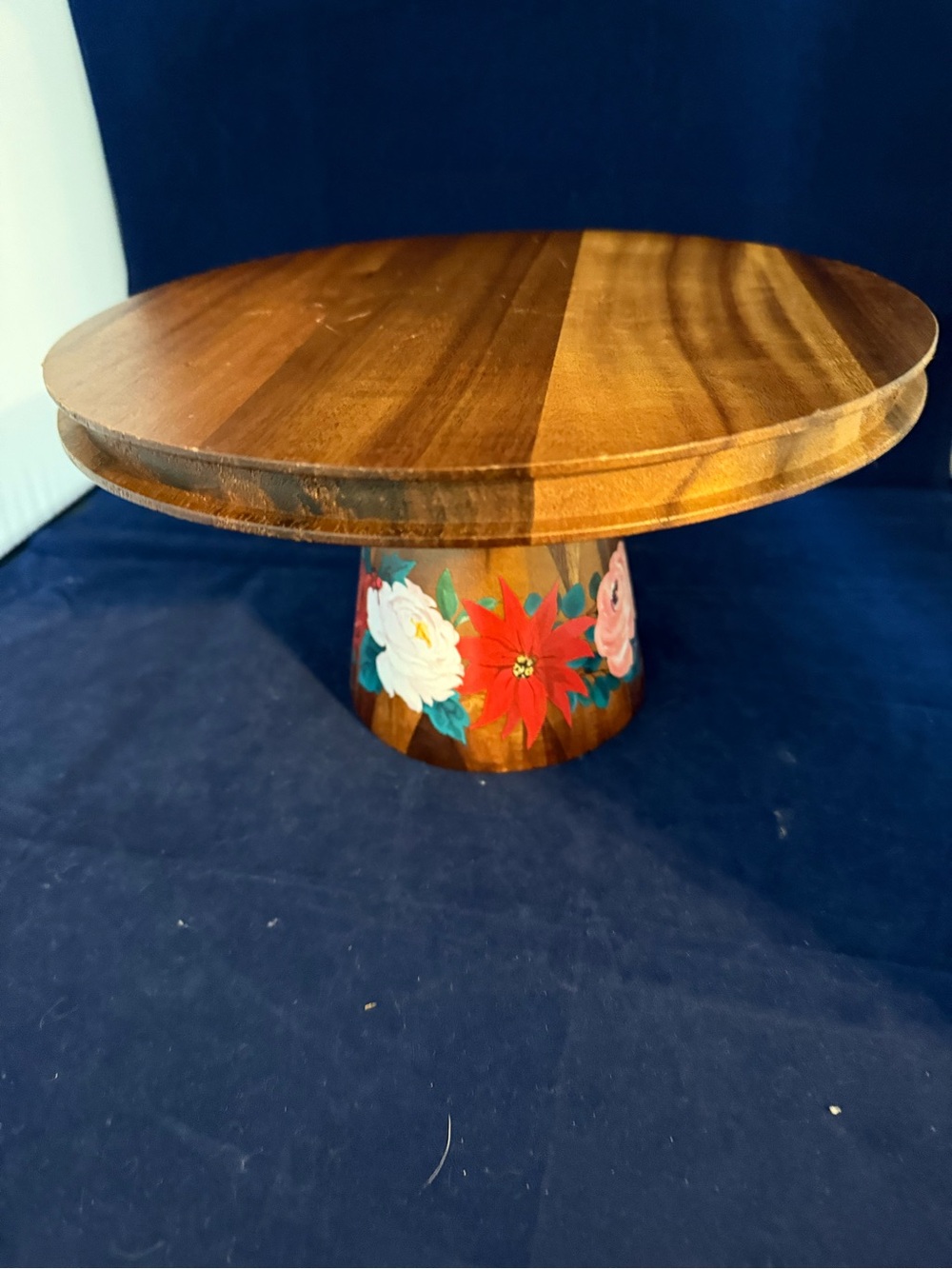 The Pioneer Woman Wood Cake Stand